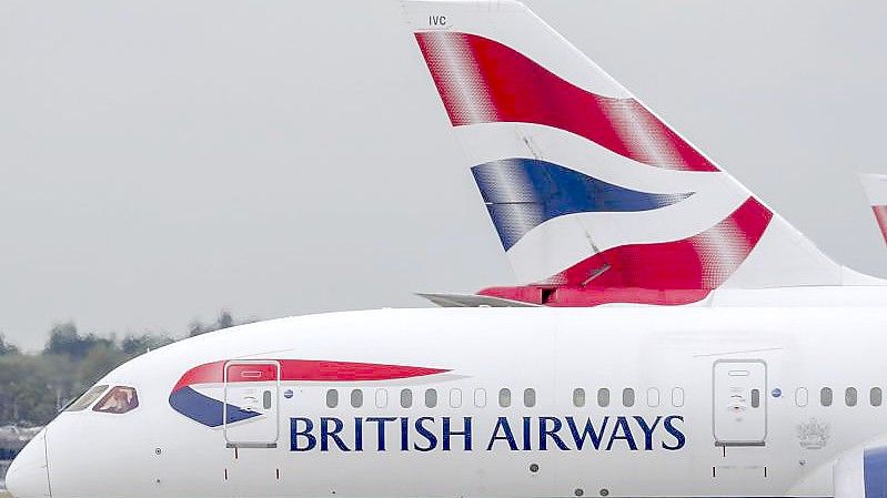 Maschinen von British Airways am Flughafen Heathrow. Foto: PA Wire/dpa