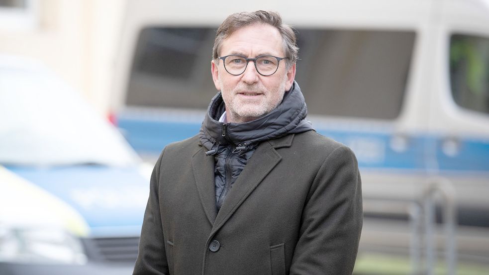 Polizeipräsident Michael Maßmann macht sich Sorgen. Foto: Gentsch/DPA