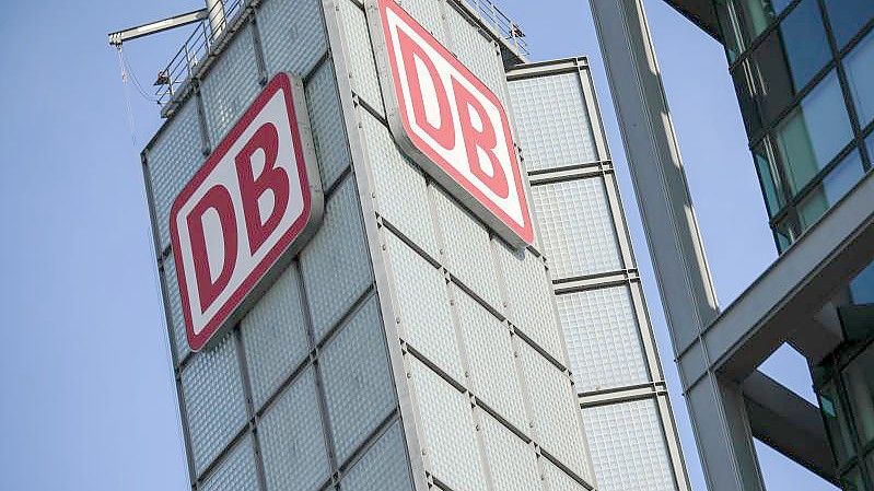 Die neue Regierung will, dass die Deutsche Bahn das wichtigste Mobilitätsunternehmen für die Verkehrswelt der Zukunft wird. Foto: Carsten Koall/dpa