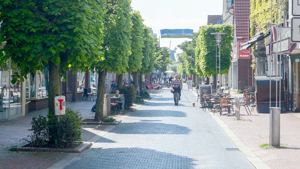Der Neue Weg in Norden: Auch hier gibt es Leerstände, um die sich der neue Citymanager kümmern soll. Foto: Tebben-Willgrubs