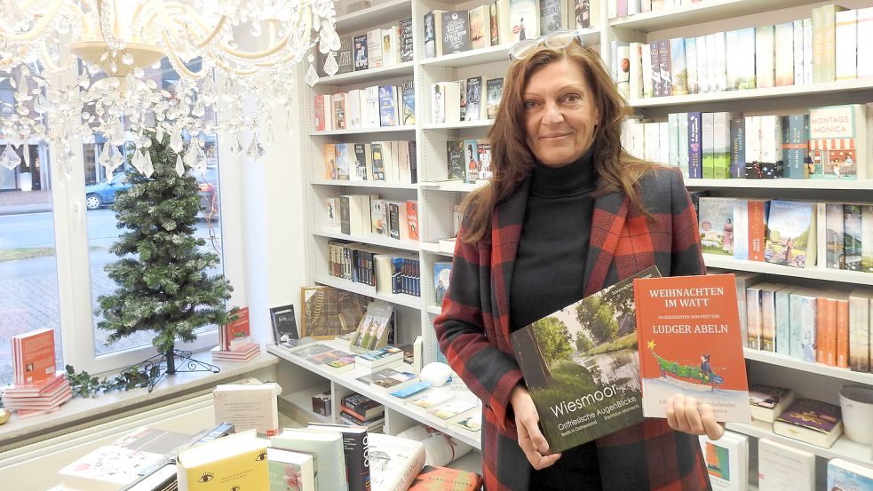 Susanne Schoon in ihrer Buchhandlung in Wiesmoor. Foto: Wiggermann