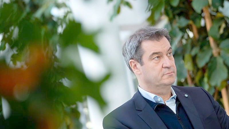 Markus Söder (CSU), Ministerpräsident von Bayern, gibt ein Pressestatement ab. Foto: Sven Hoppe/dpa