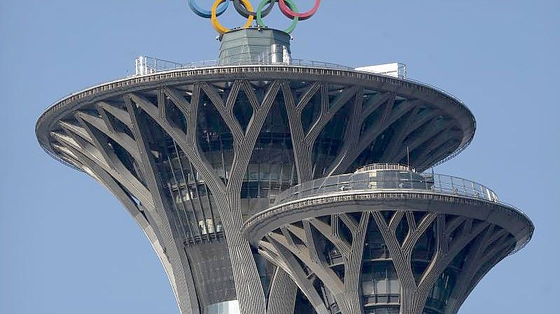 Die Olympischen Winterspiele Peking 2022 sollen am 4. Februar 2022 eröffnet werden. Foto: Mark Schiefelbein/AP/dpa