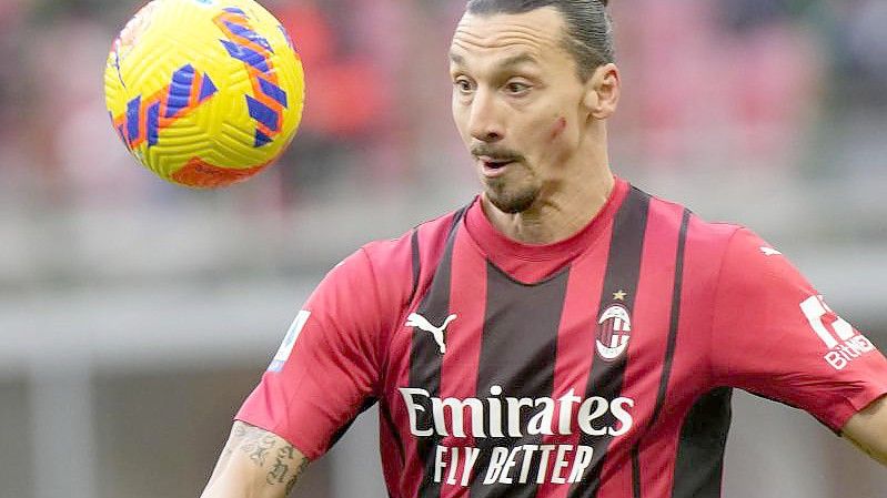 Glich für den AC Mailand noch aus: Zlatan Ibrahimovic. Foto: Luca Bruno/AP/dpa/Archivbild