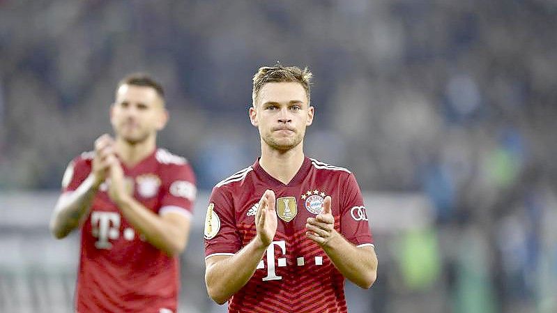 Bayern-Profi Joshua Kimmich will sich nun doch impfen lassen. Foto: Marius Becker/dpa