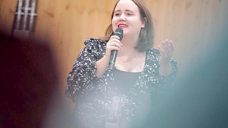 Die Bundestagsabgeordnete und frauenpolitische Sprecherin der Grünen Ricarda Lang bewirbt sich auf das Amt des Parteivorsitzes. Foto: Kay Nietfeld/dpa