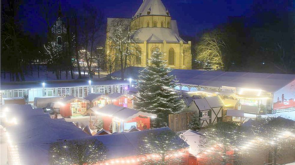 Der Ludgeri-Weihnachtsmarkt, hier ein Archivbild, findet weiter statt. Allerdings wird er nicht mehr jeden Tag geöffnet. Foto: Archiv