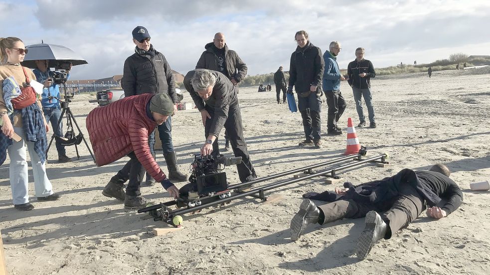 Auch in „Ostfriesenmoor“ und in „Ostfriesenfeuer“ geht Ann Kathrin Klaasen wieder auf Mörderjagd. Foto: Schiwagofilm