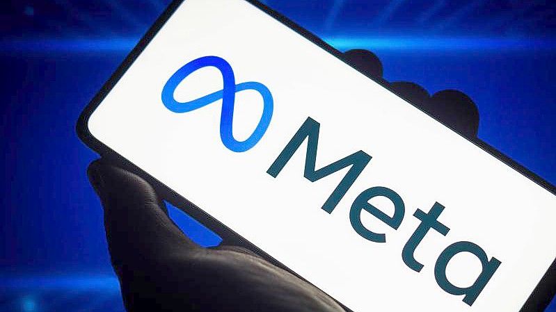 Ein Meta-Logo ist auf einem Smartphone zu sehen. Foto: Rafael Henrique/SOPA Images via ZUMA Press Wire/dpa