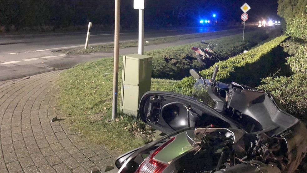 Polizei und Rettungskräfte sind in Aurich im Einsatz. Foto: Boschbach