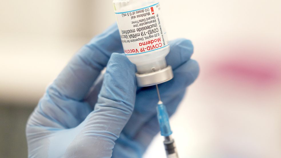 Im Landkreis Leer wird unter anderem Impfstoff von Moderna verwendet. Foto: Berg/dpa