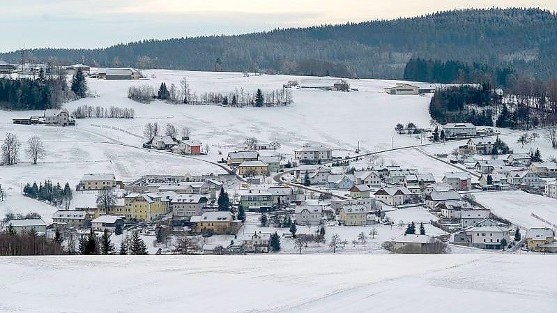 Die Wiederbelebungsversuche des Notarztes scheiterten. Foto: Kerschbaummayr/Fotokerschi.At /dpa