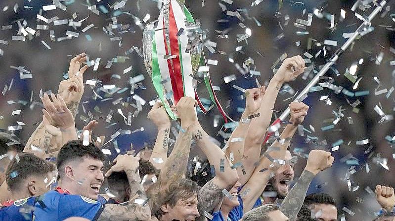 Höhepunkt des italienischen Sportjahres: Der Sieg bei der Fußball-EM. Foto: Frank Augstein/AP POOL/dpa