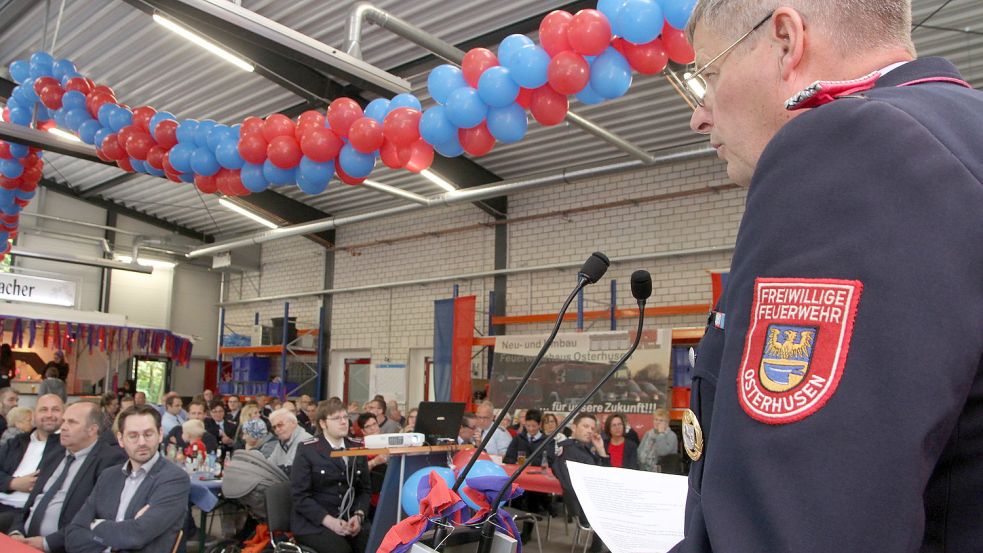 Im September wird im kleinen Osterhusen die große neue Halle für den ABC-Zug der Feuerwehr feierlich übergeben. Foto: Päschel