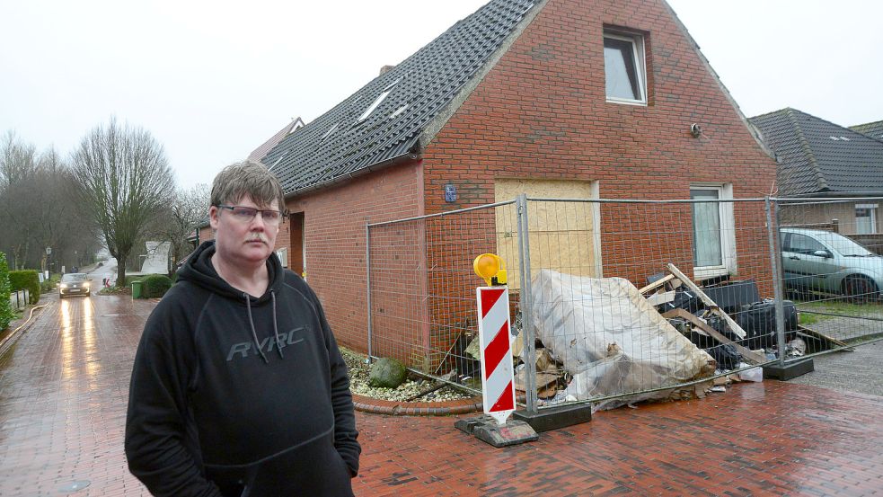 Der 51-Jährige Mario van den Berg hat bei dem Brand in der Doppelhaushälfte viel verloren. Foto: F. Doden