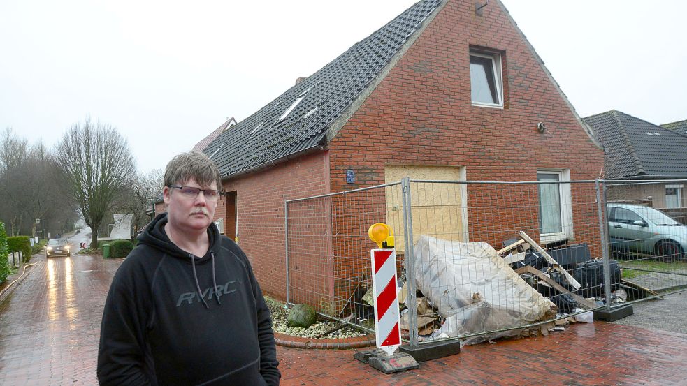 Der 51-Jährige Mario van den Berg hat bei dem Brand in der Doppelhaushälfte viel verloren. Foto: F. Doden
