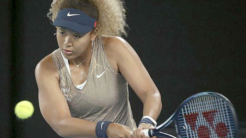 Tritt in Melbourne zum Halbfinale nicht an: Naomi Osaka in Aktion. Foto: Hamish Blair/AP/dpa