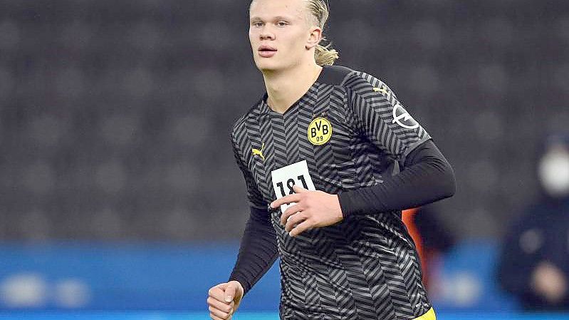 Steht beim BVB bis 2024 unter Vertrag, könnte aber mithilfe einer Ausstiegsklausel wechseln: Erling Haaland. Foto: Soeren Stache/dpa-Zentralbild/dpa