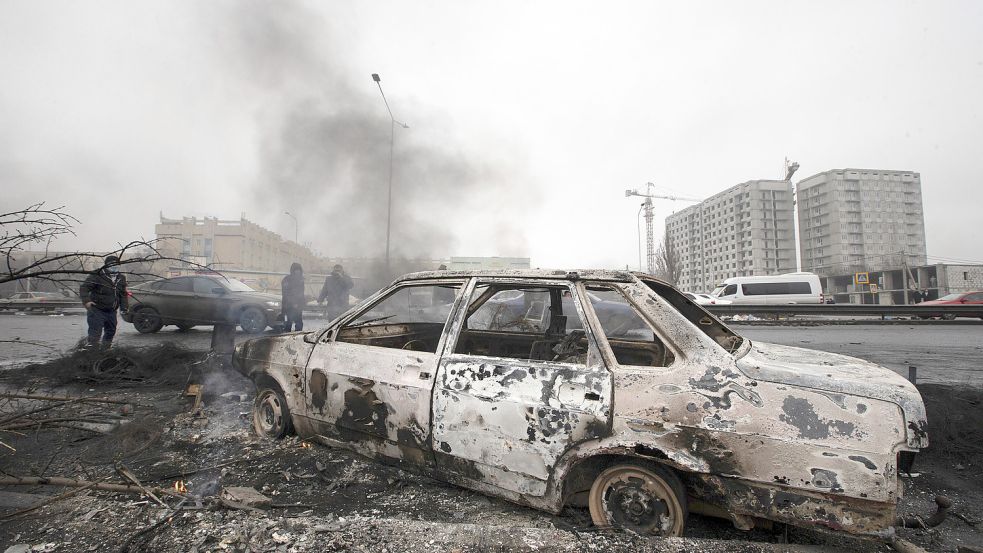 Die Lage in der von Ausschreitungen schwer erschütterten Republik Kasachstan in Zentralasien bleibt unübersichtlich. Foto: AP/dpa/Vasily Krestyaninov