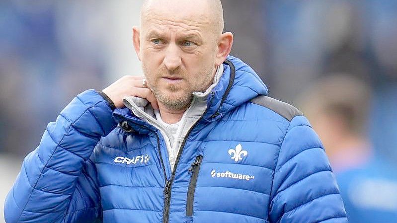 Ist mit dem SV Darmstadt 98 überraschend auf Erstliga-Kurs: Lilien-Coach Torsten Lieberknecht. Foto: Thomas Frey/dpa