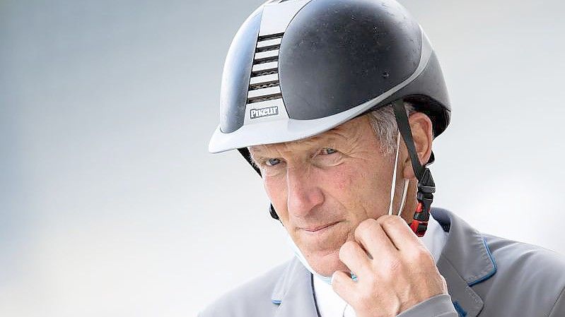Sieht sich mit dem Vorwurf der Tierquälerei konfrontiert: Ludger Beerbaum. Foto: Rolf Vennenbernd/dpa