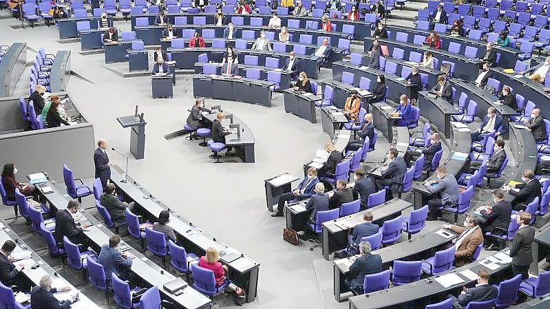 Der Plenarsaal des Deutschen Bundestages in Berlin. Foto: Kay Nietfeld/dpa