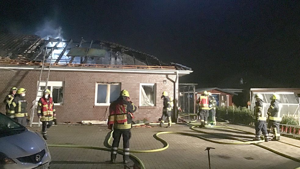 Bei dem Brand in Blomberg in der Nacht zu Sonntag verendete ein Papagei. Foto: Archiv/Boschbach