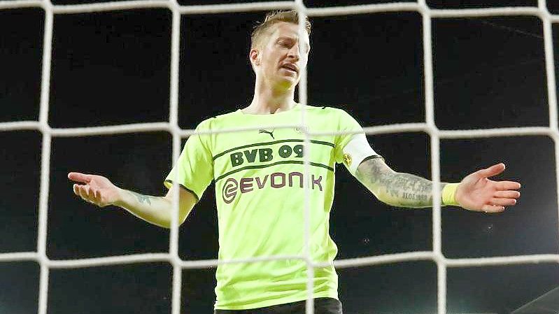 Will bei der TSG 1899 Hoffenheim mit dem BVB wieder für sportliche Schlagzeilen sorgen: Marco Reus. Foto: Christian Charisius/dpa