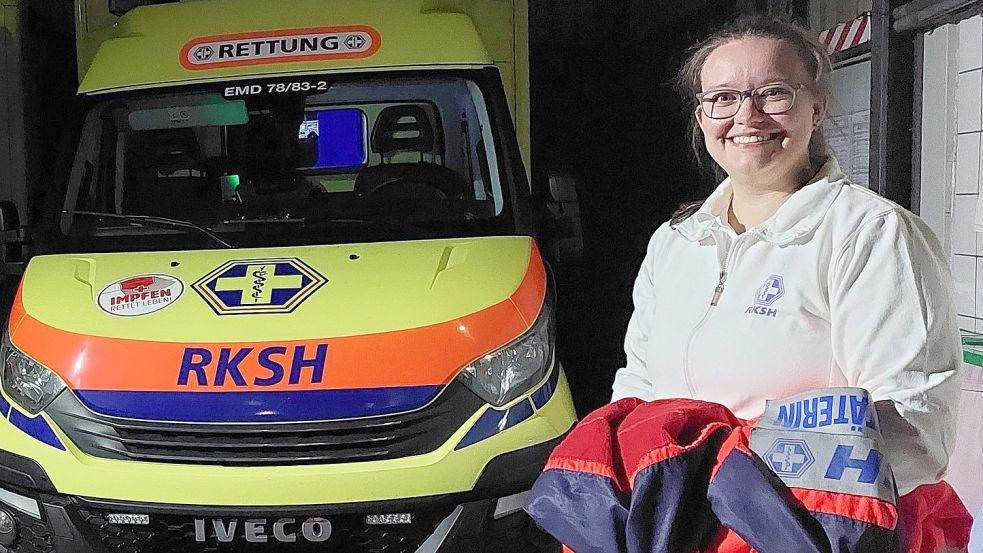 Mona Reekers ist seit zwei Jahren beim Rettungsdienst in Emden. Vorher war sie in Hannover.