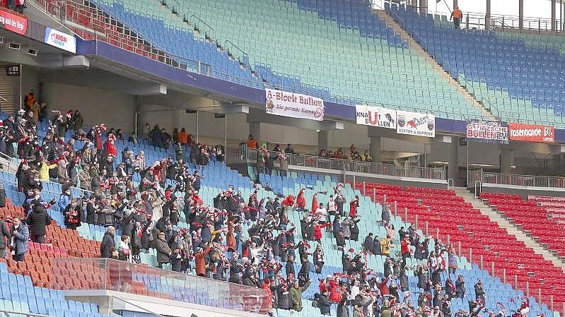 Derzeit sind in Leipzig nur wenige Zuschauer im Stadion erlaubt. Foto: Jan Woitas/dpa-Zentralbild/dpa