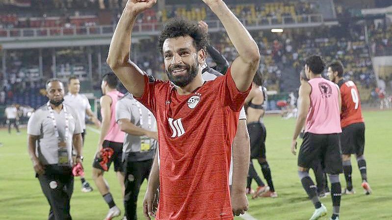 Mohamed Salah steht mit Ägypten im Halbfinale des Afrika-Cups und spielt am Donnerstag gegen Kamerun. Foto: Sunday Alamba/AP/dpa