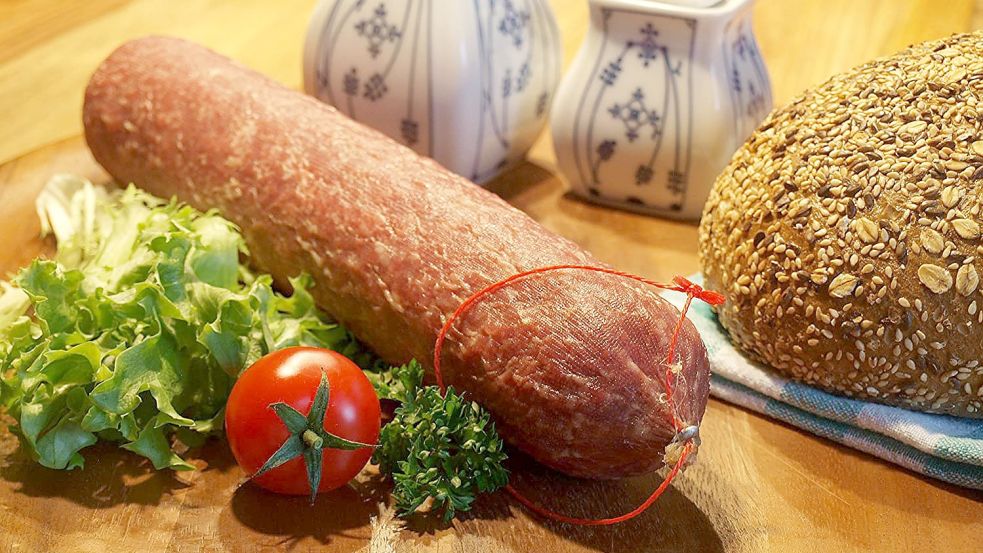 Pümmelwurst gehört für die Emder Redaktion definitiv auf die Liste der kulinarischen Botschafter Ostfrieslands. Foto: Archiv