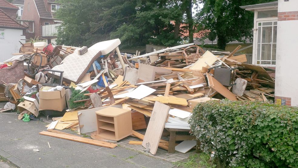 Der Landkreis Leer nimmt seit 2021 eine Gebühr von 35 Euro je fünf Kubikmeter für eine Sperrmüllabholung. Foto: Archiv