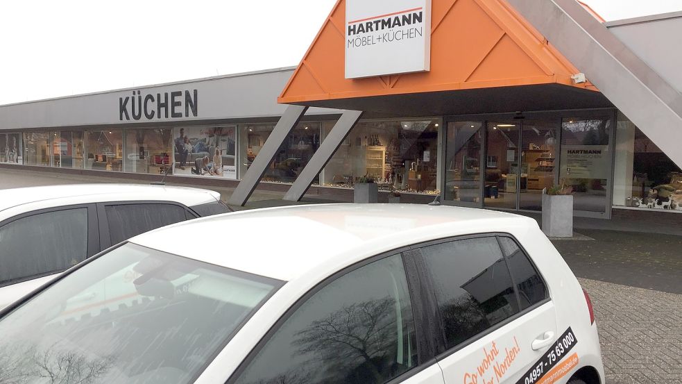 Das Möbelhaus Hartmann in Detern ist verkauft und zwar an die Gerken Wohndesign GmbH. Das Unternehmen ist von Bad Zwischenahn in die Samtgemeinde Jümme umgezogen. Foto: Schneider-Berents