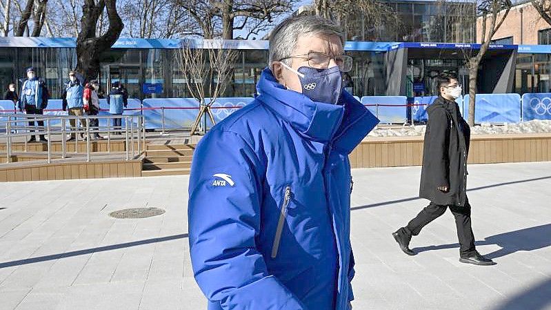 Hat erneut die Neutralität der Olympischen Spiele betont: Thomas Bach, Präsident des Internationalen Olympischen Komitees. Foto: Wang Zhao/Pool AFP/dpa