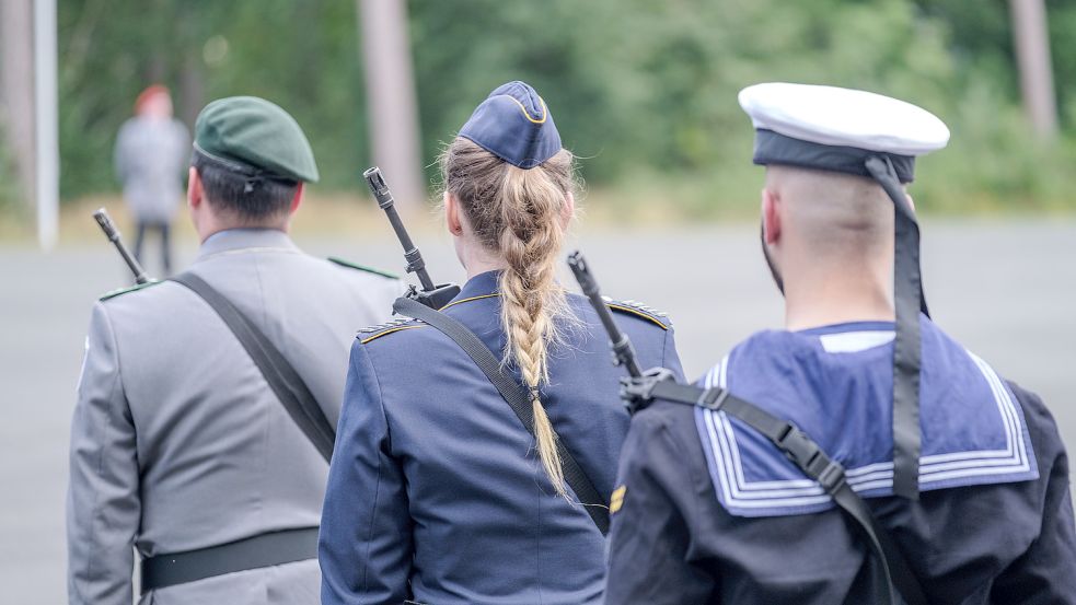Die Zahl der minderjährigen Rekruten in der Bundeswehr ist 2021 wieder gestiegen Foto: Ole Spata/dpa
