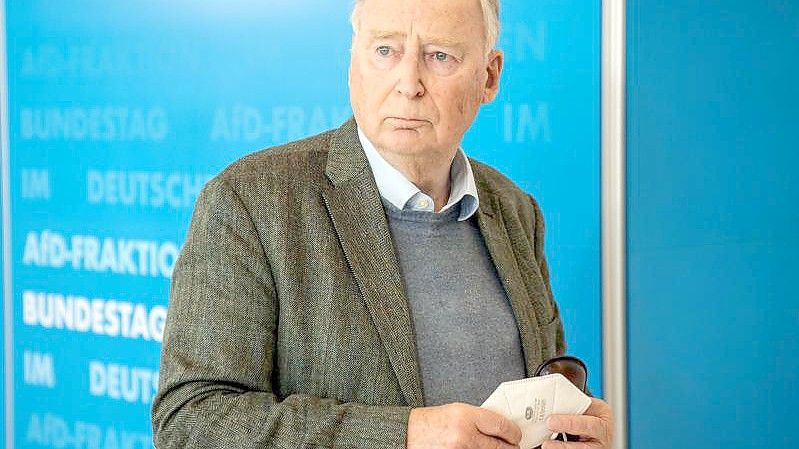 Alexander Gauland: „Die willkürliche Anerkennung beziehungsweise Ablehnung negativer Testergebnisse, die unter identischen Bedingungen von derselben Ärztin erstellt wurden, ist skandalös.“. Foto: Michael Kappeler/dpa