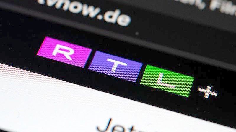 Das Logo der Streamingplattform RTL+ unter der Web-Adresse „tvnow.de“. Foto: Marijan Murat/dpa