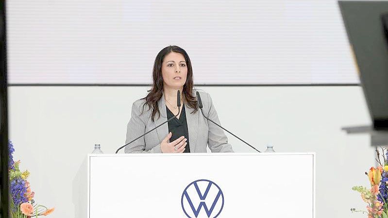 VW-Betriebsratschefin Daniela Cavallo bei der digitalen Betriebsversammlung in Wolfsburg. Foto: Kevin Nobs/VW-Betriebsrat/dpa