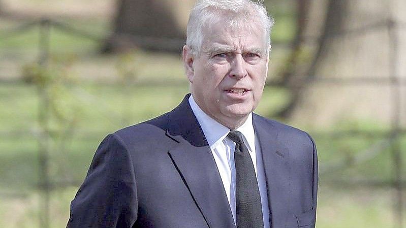 Prinz Andrew, Herzog von York, steht unter Beobachtung. Foto: Steve Parsons/PA POOL/AP/dpa