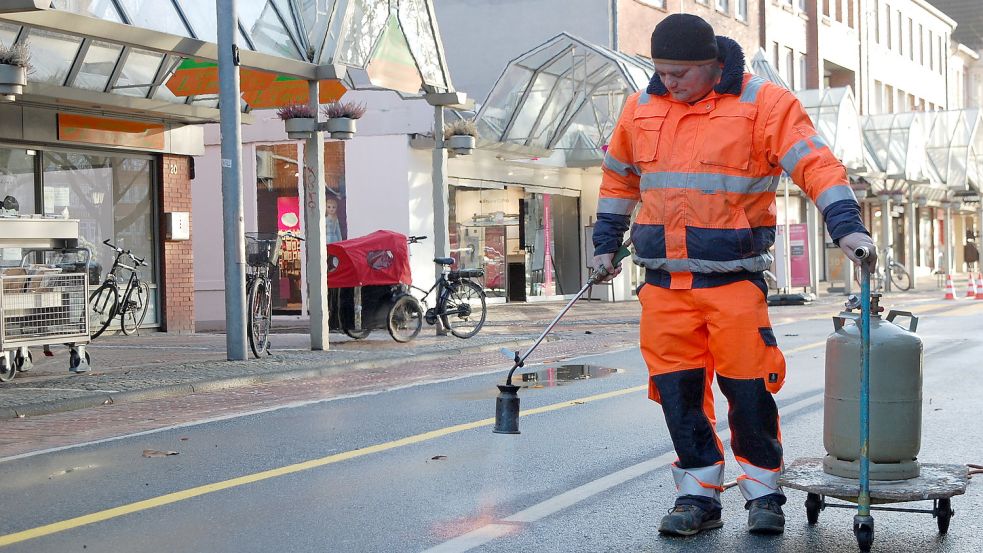 Die Emder Neutorstraße wird ab dem 22. Februar für den Verkehr voll gesperrt. Foto: Archiv