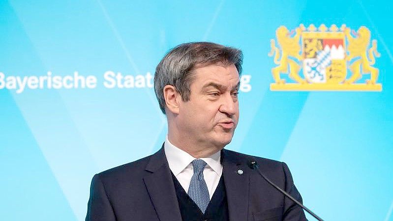 Nur ein knappes Drittel gab an, mit Markus Söders Arbeit zufrieden zu sein. Foto: Sven Hoppe/dpa