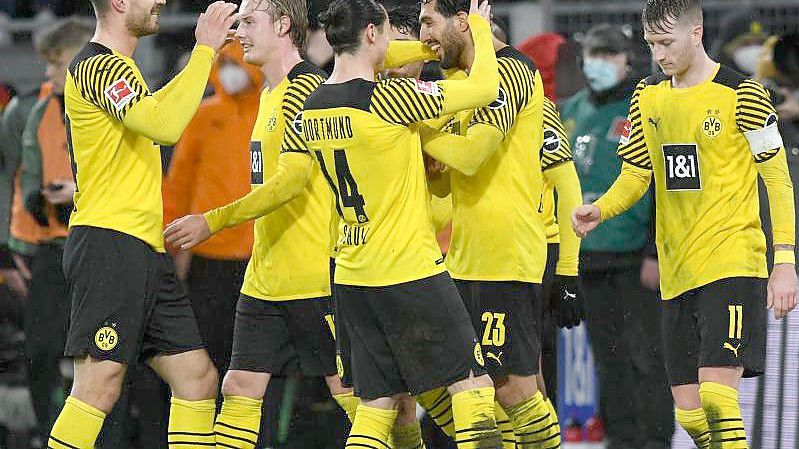 Borussia Dortmund holte sich gegen Borussia Mönchengladbach Selbstvertrauen zurück. Foto: Bernd Thissen/dpa