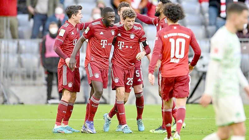 Der FC Bayern München mühte sich gegen Greuther Fürth. Foto: Tobias Hase/dpa