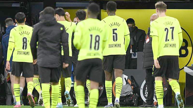 Die Ausgangslage für Borussia Dortmund beim Rückspiel in Glasgow ist nicht gut. Foto: Bernd Thissen/dpa