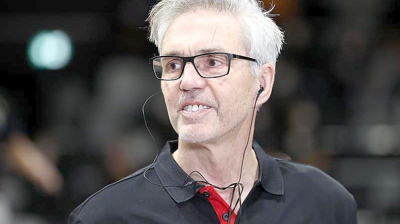 Der Bundestrainer der deutschen Basketball-Auswahl: Gordon Herbert. Foto: Daniel Karmann/dpa
