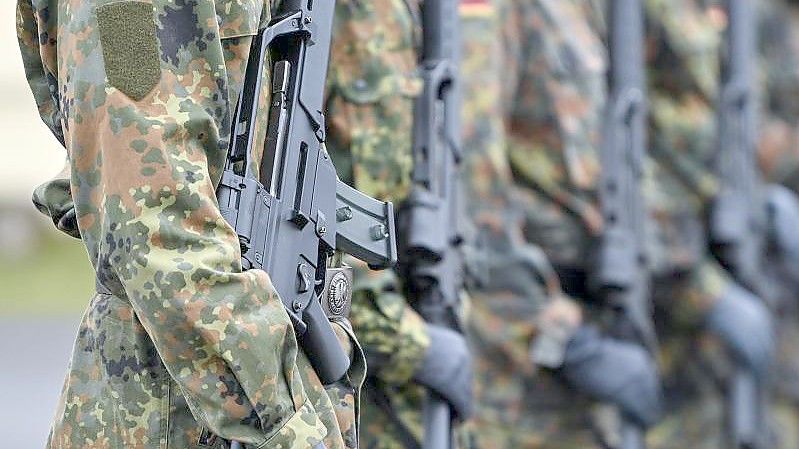 Die Bundeswehr soll mit 120.000 neuen Sturmgewehren ausgestattet werden. Foto: Patrick Pleul/dpa-Zentralbild/dpa
