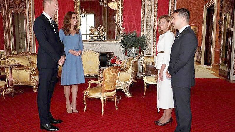Prinz William (l-r) und Herzogin Kate beim Treffen mit Präsident Wolodymyr und Ehefrau beim Treffen im Buckingham Palace. Foto: Jonathan Brady/PA Wire/dpa