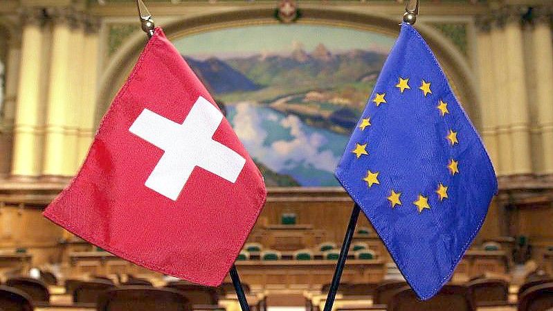 Die Schweiz übernimmt die EU-Sanktionen,. Foto: Michael Stahl/epa/dpa