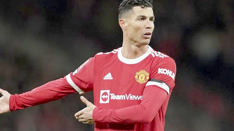 Cristiano Ronaldo fehlt Manchester United im Derby gegen Manchester City verletzt. Foto: Jon Super/AP/dpa